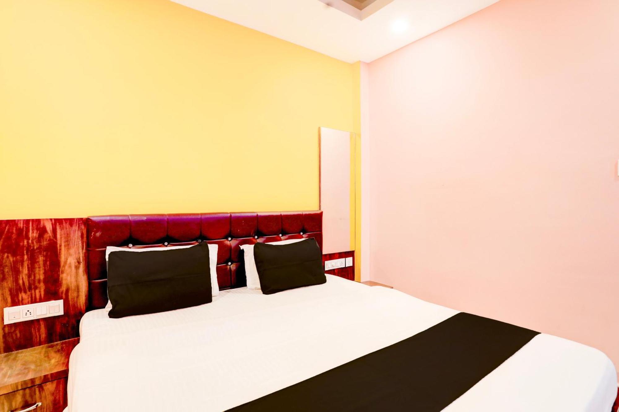 Hotel O Jagdish Palace Puri Dış mekan fotoğraf