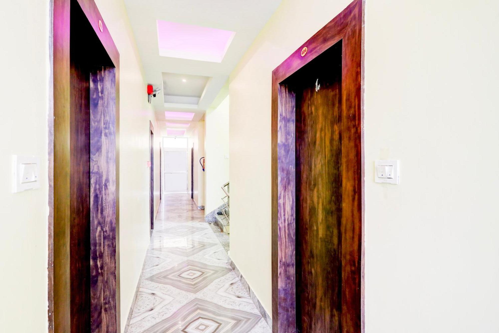 Hotel O Jagdish Palace Puri Dış mekan fotoğraf